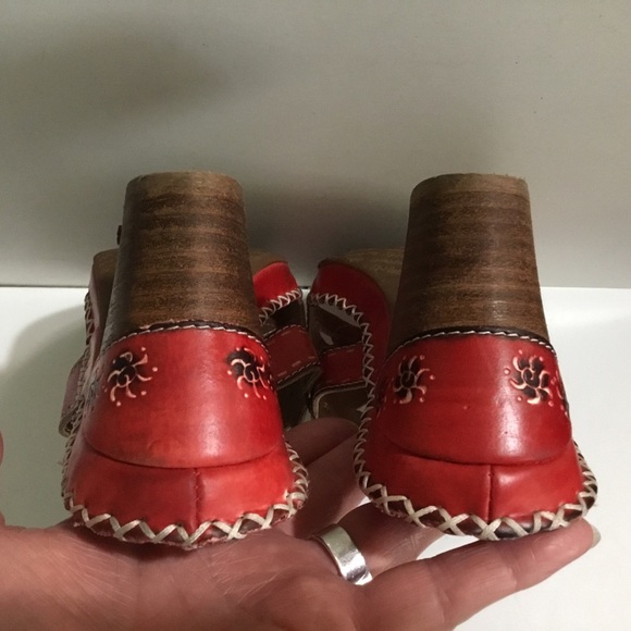 L’ARTISTE Spring Step ‘Palmetto’ leather sandals - Picture 12 of 16